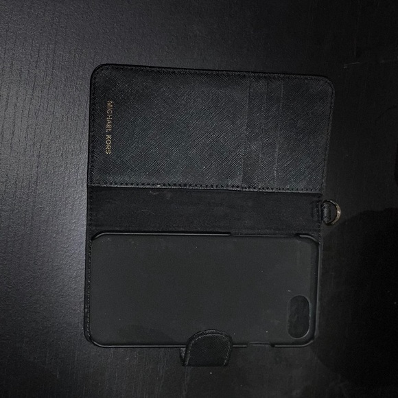 no longer fits my phone - Picture 3 of 3